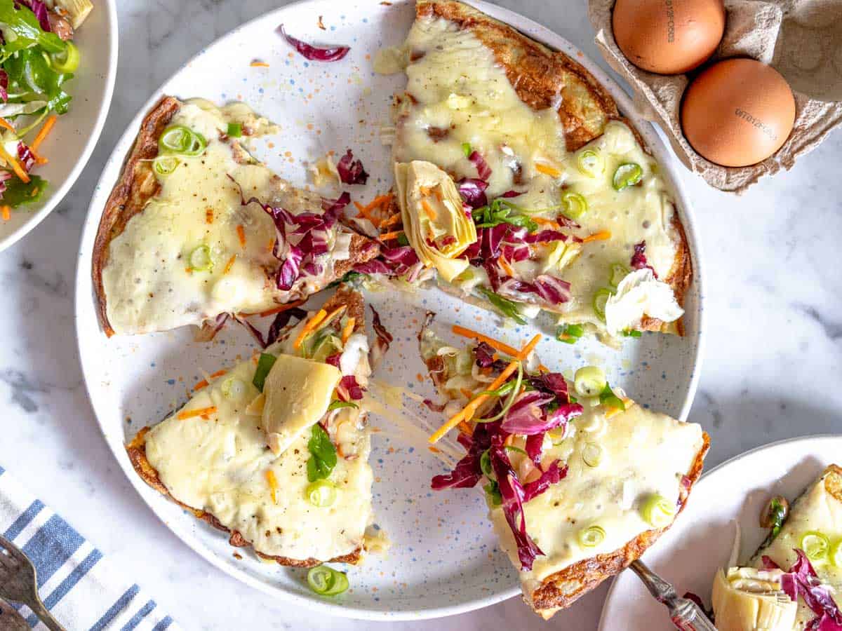 cheese frittata with salad