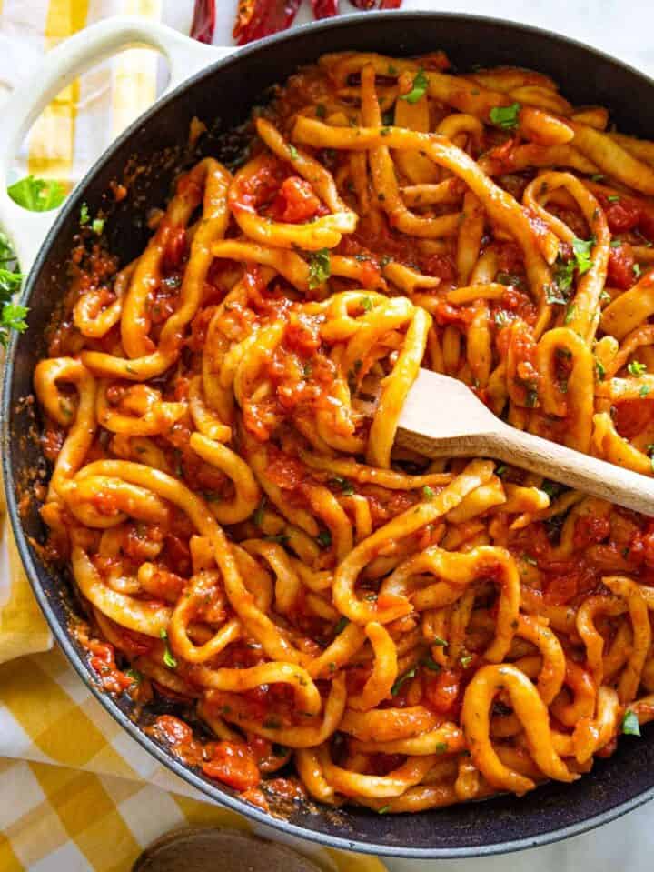 pici-all-aglione-tuscan-garlic-pasta-hilltop-recipes
