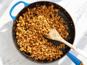 Step 3 Spiced turkey mixture simmered until juicy and evenly coated with Mediterranean seasonings.